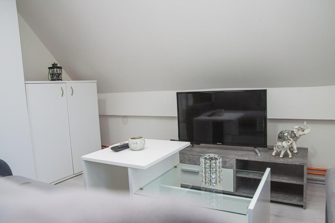 Family Apartmani Le Leskovac  Eksteriør bilde