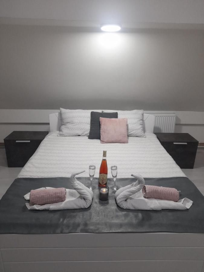 Family Apartmani Le Leskovac  Eksteriør bilde