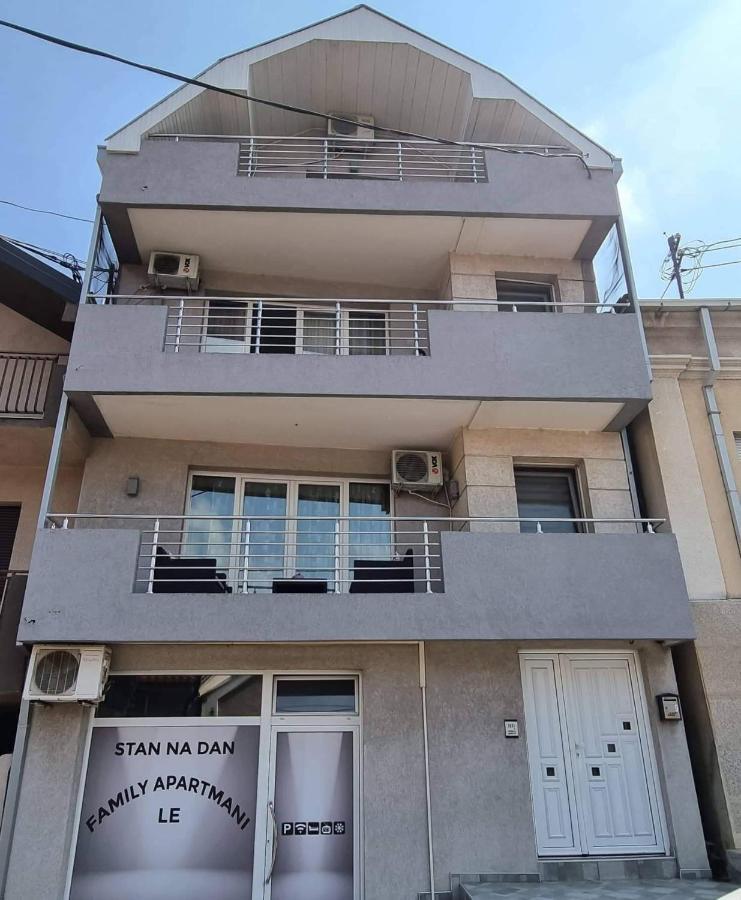 Family Apartmani Le Leskovac  Eksteriør bilde